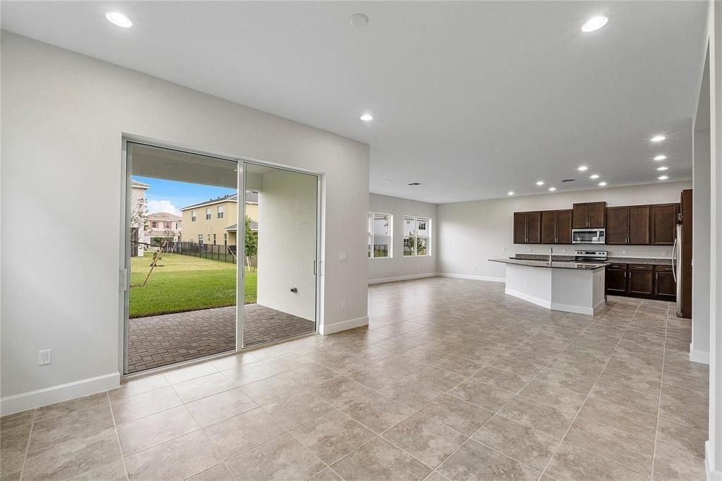 14929 Redcove Place - Photo 11