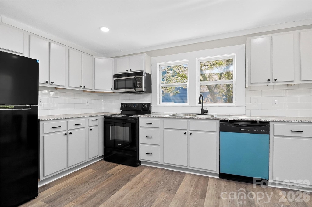 510 S 12th Street - Photo 8