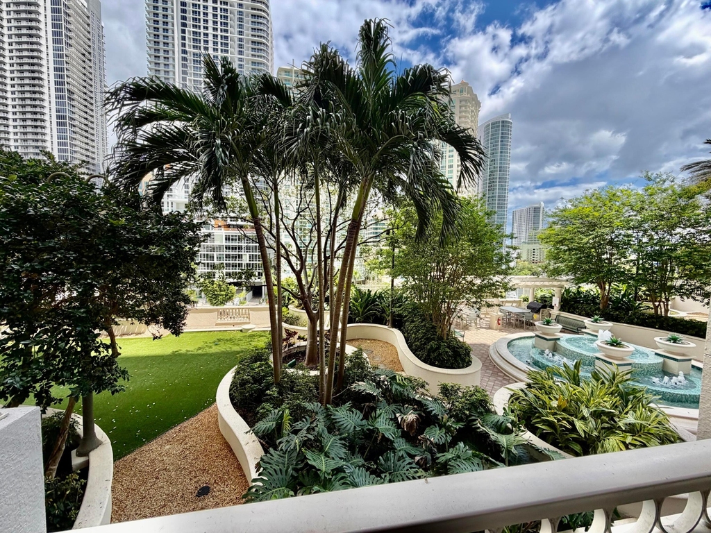 511 Se 5th Avenue - Photo 33