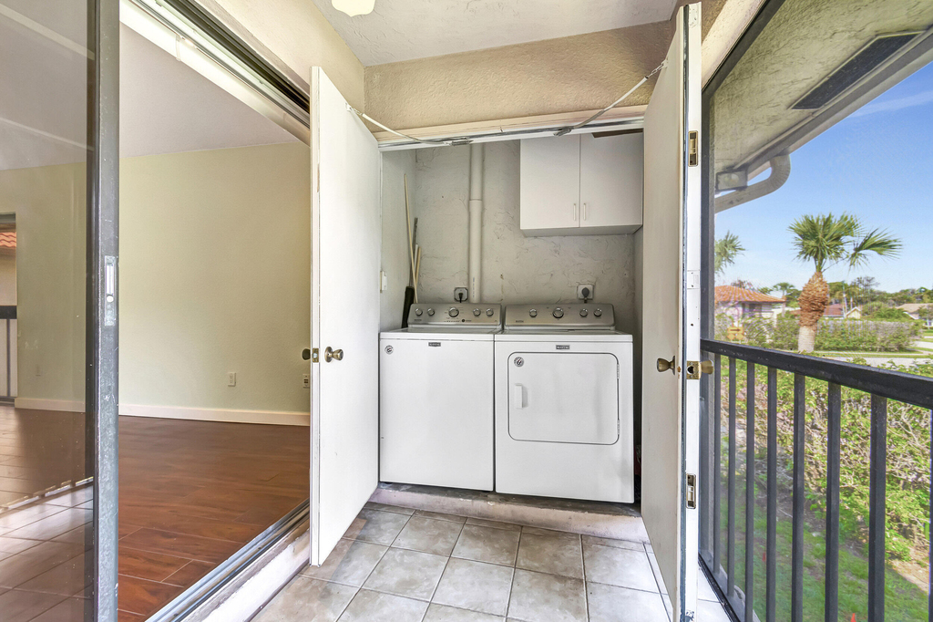 351 Club Circle - Photo 19