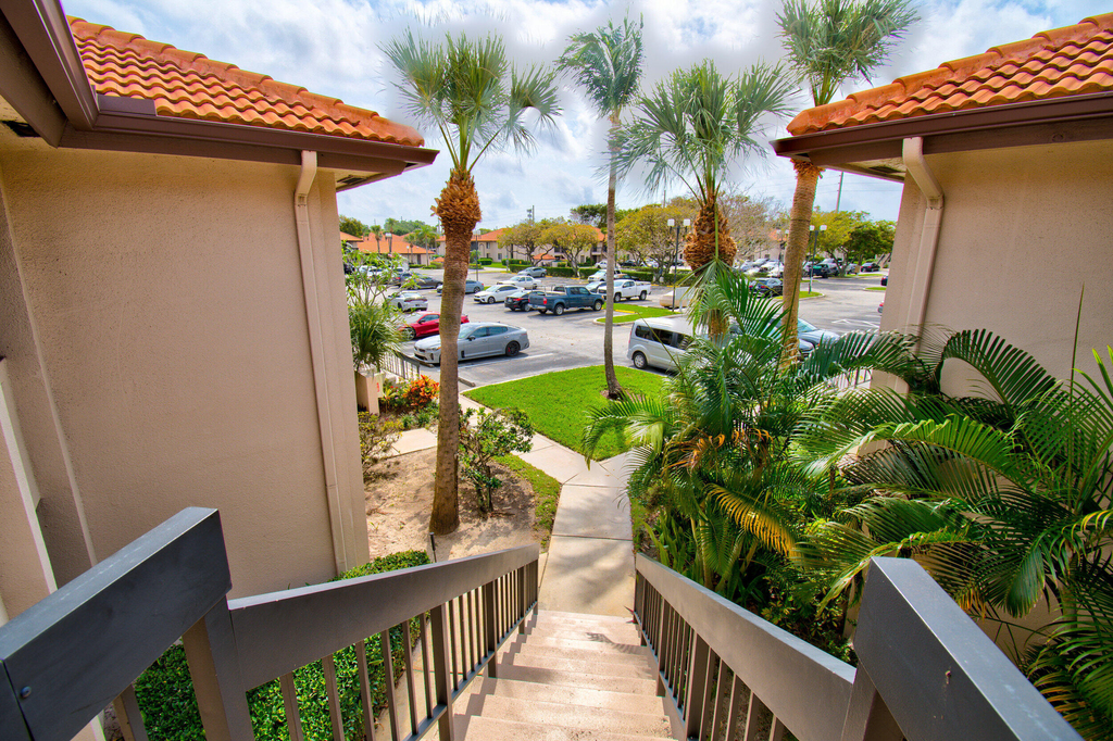 351 Club Circle - Photo 22