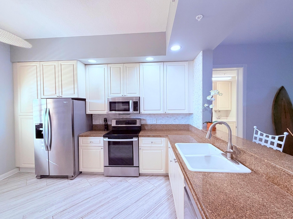 3 E Harbour Isle Drive E - Photo 16