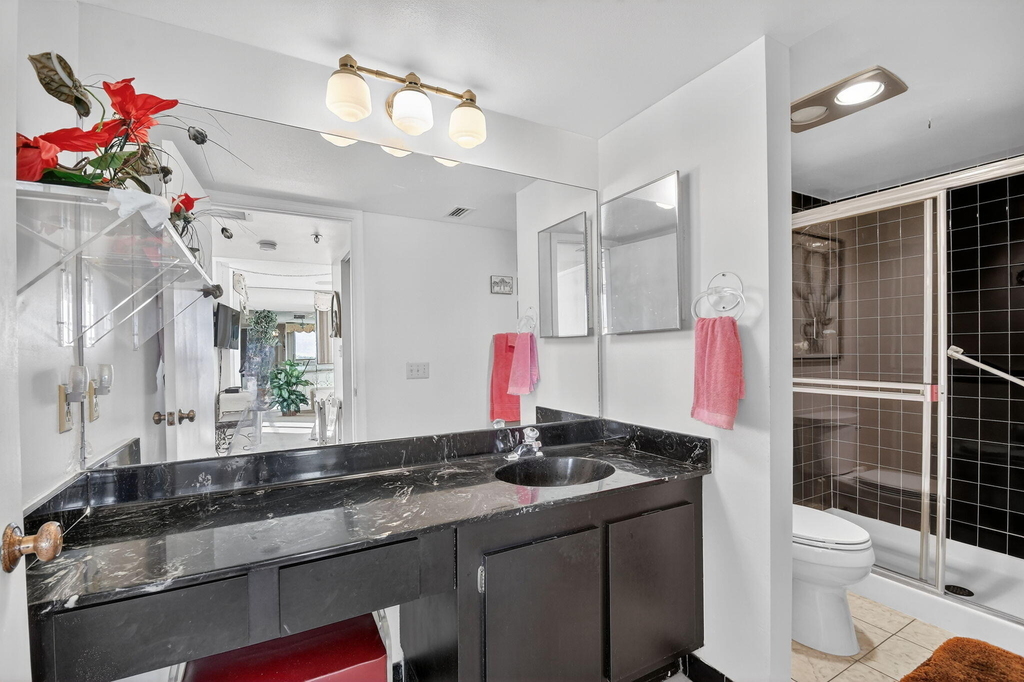 8200 Lakeshore Drive - Photo 36