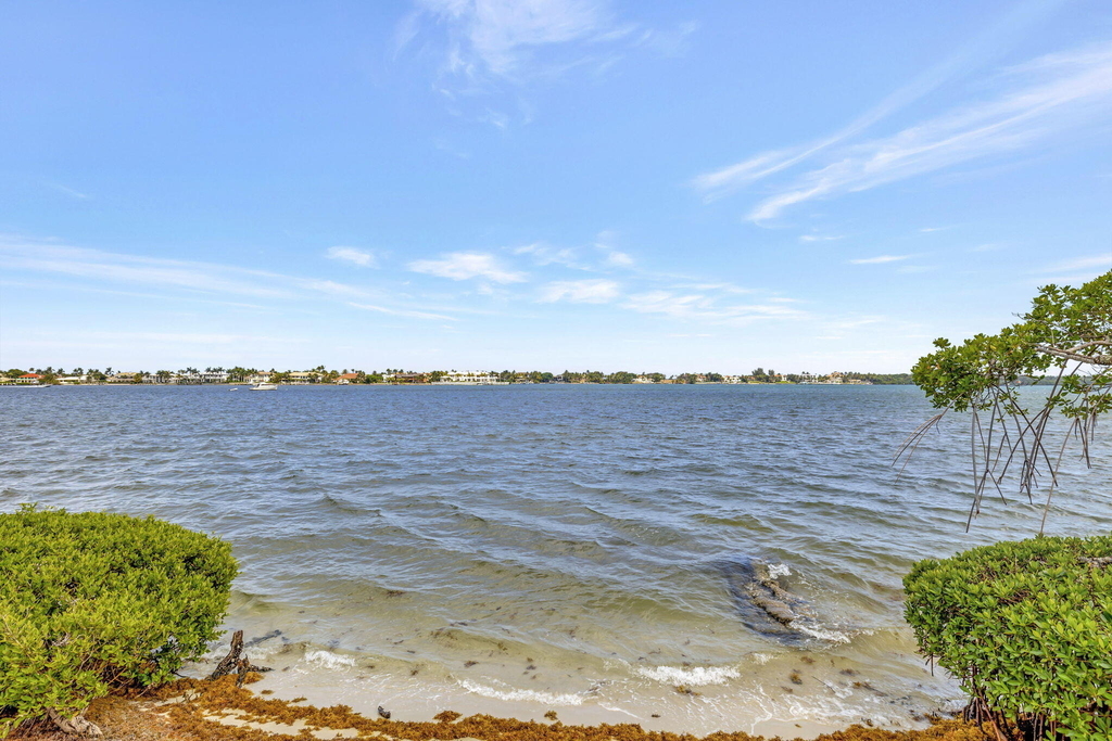 8200 Lakeshore Drive - Photo 53