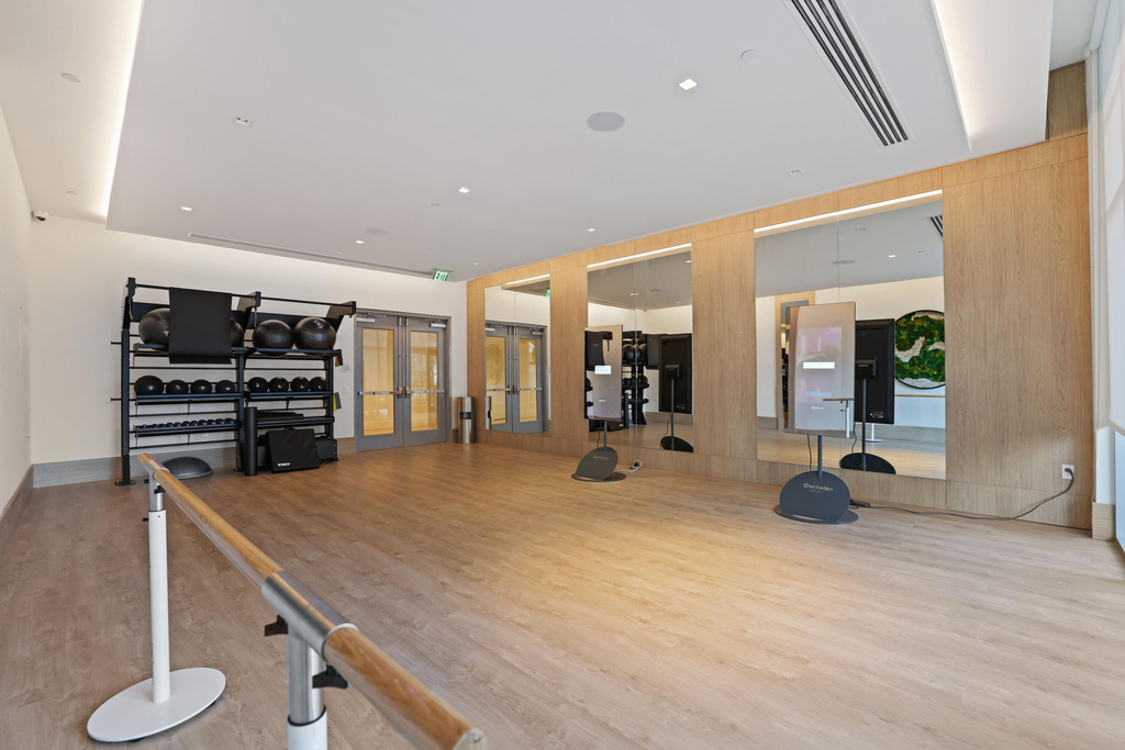 220 Lake Shore Drive - Photo 45