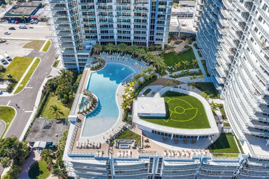 220 Lake Shore Drive - Photo 80