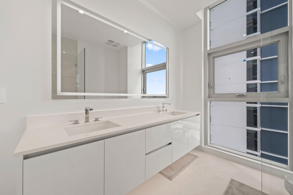 220 Lake Shore Drive - Photo 11