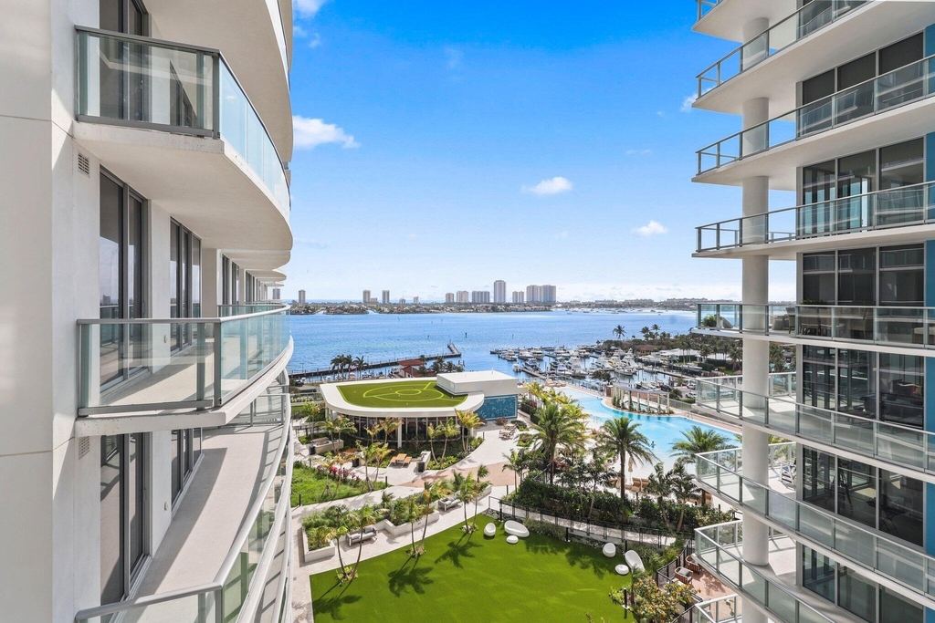 220 Lake Shore Drive - Photo 15