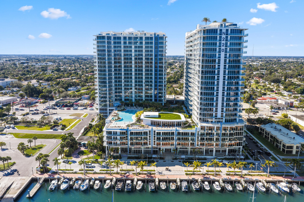 220 Lake Shore Drive - Photo 60