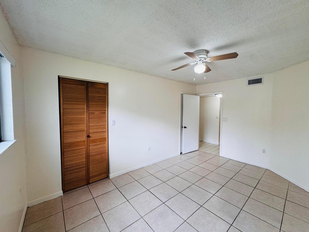 20681 Ne 4th Place - Photo 16