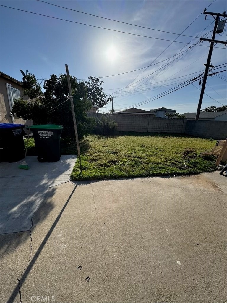 604 W Hammel - Photo 2