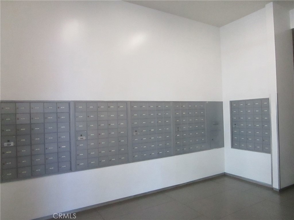 1234 Wilshire - Photo 12