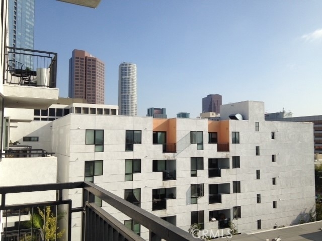1234 Wilshire - Photo 14