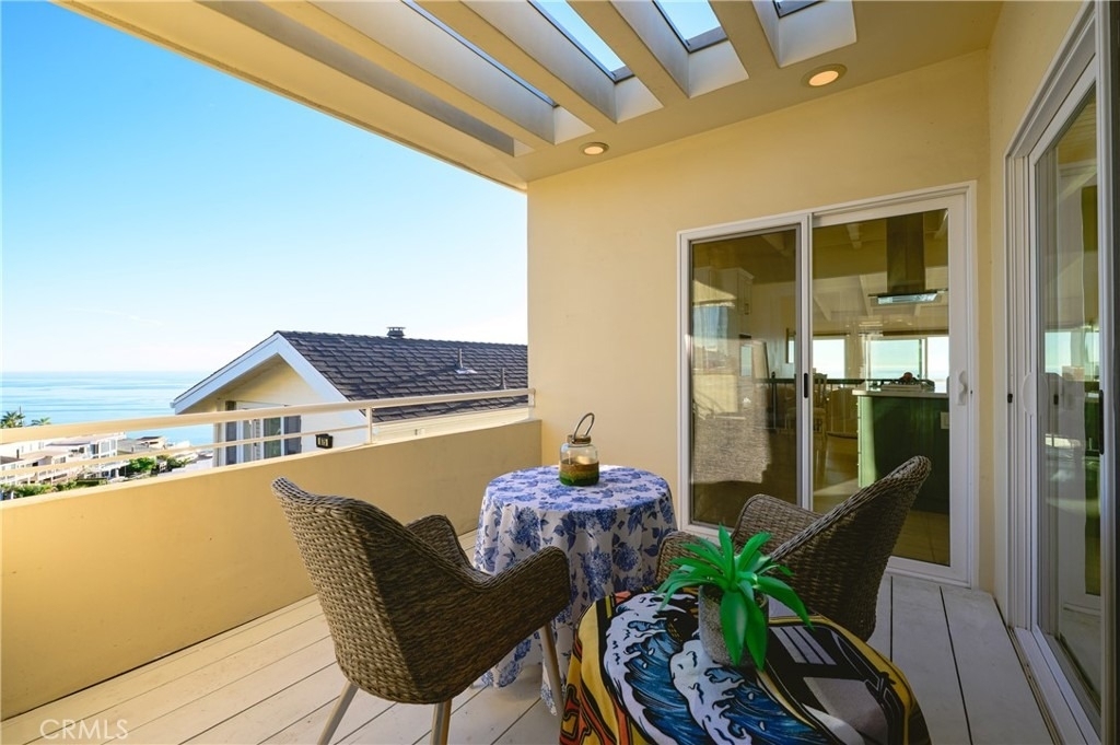 883 Katella - Photo 37