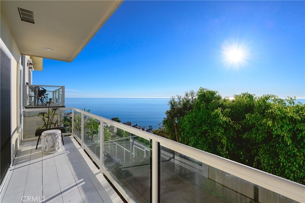 883 Katella - Photo 1