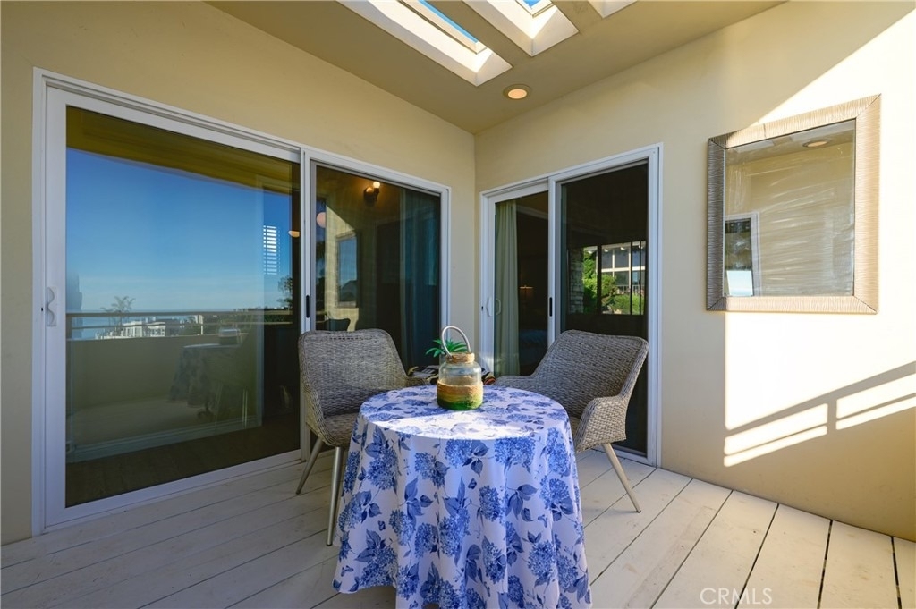 883 Katella - Photo 31