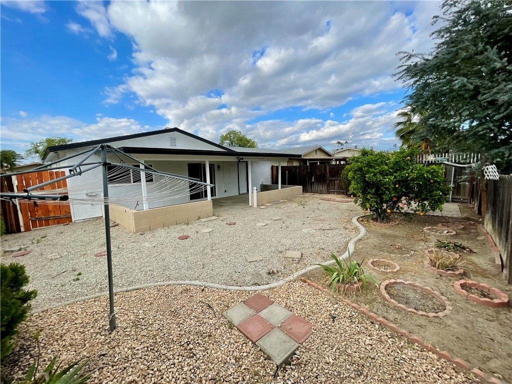 1887 Calle Amargosa - Photo 26