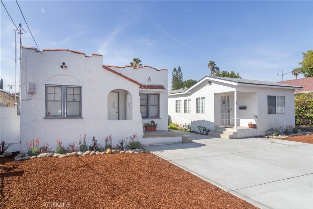 6655 Ben Avenue - Photo 2