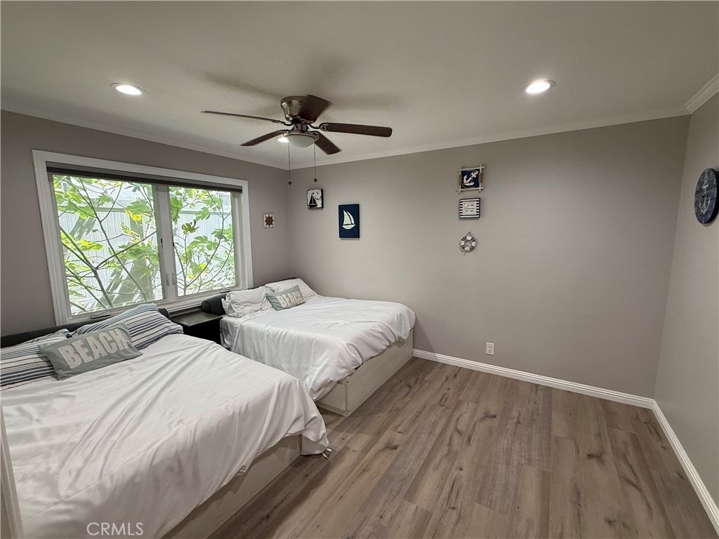 1174 E Ocean - Photo 14