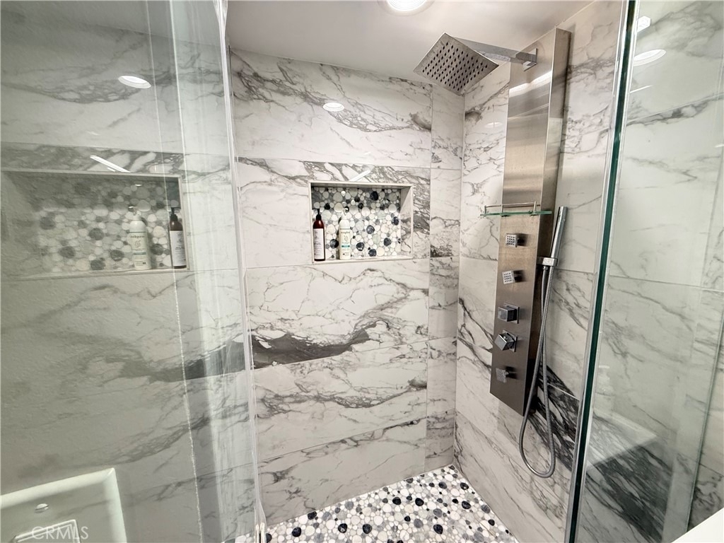 1174 E Ocean - Photo 29