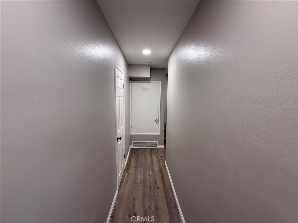 1174 E Ocean - Photo 11