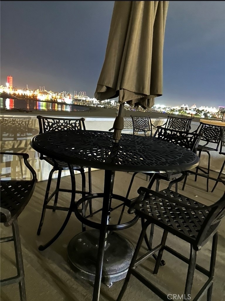 1174 E Ocean - Photo 43