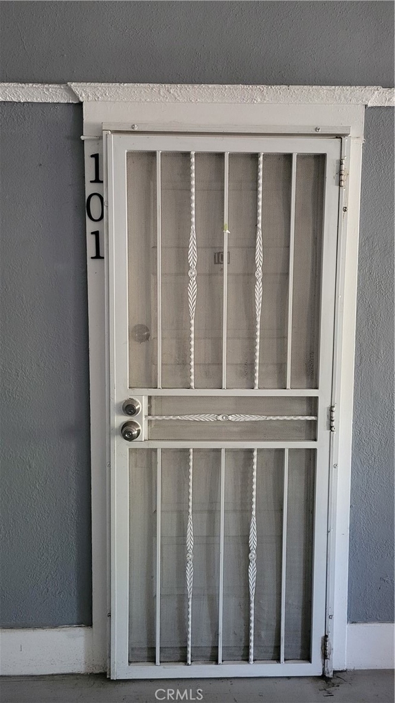 1938 Bonsallo Avenue - Photo 3