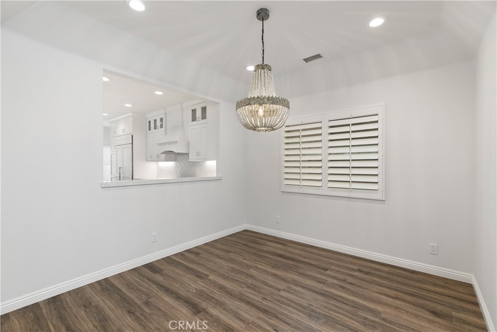 617 8th Street - Photo 8