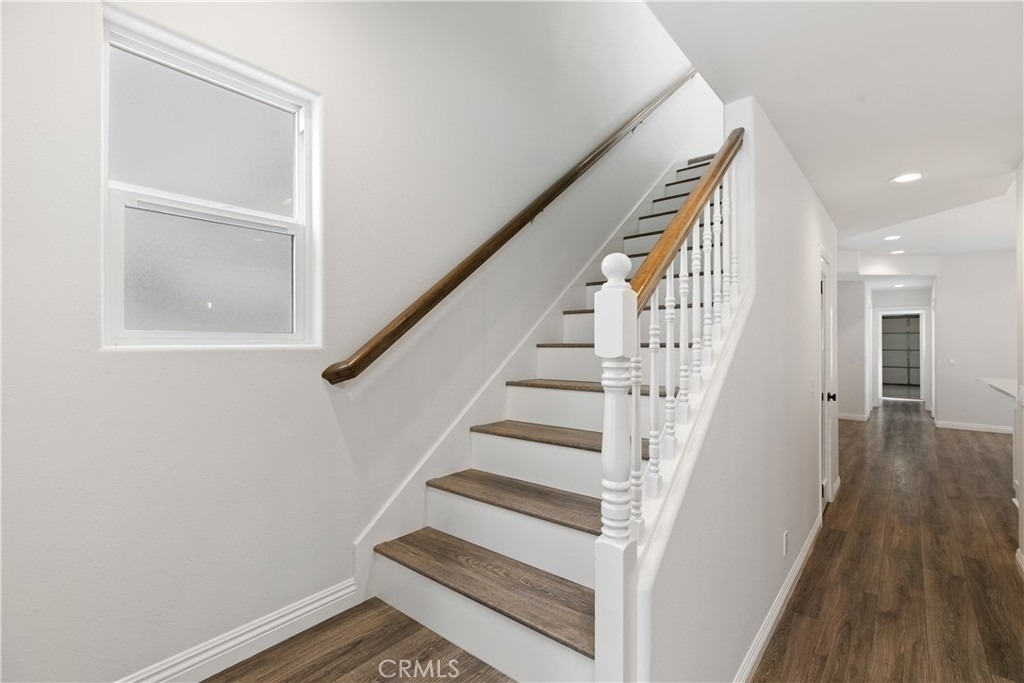 617 8th Street - Photo 22