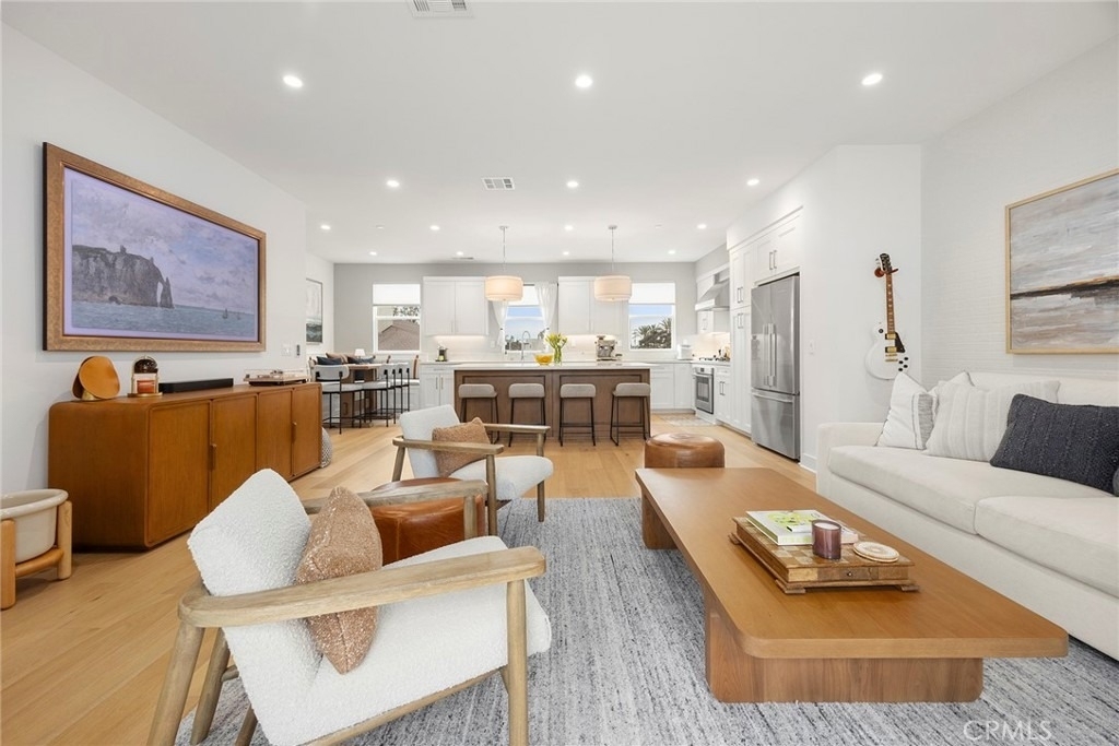 1173 Winslow - Photo 3