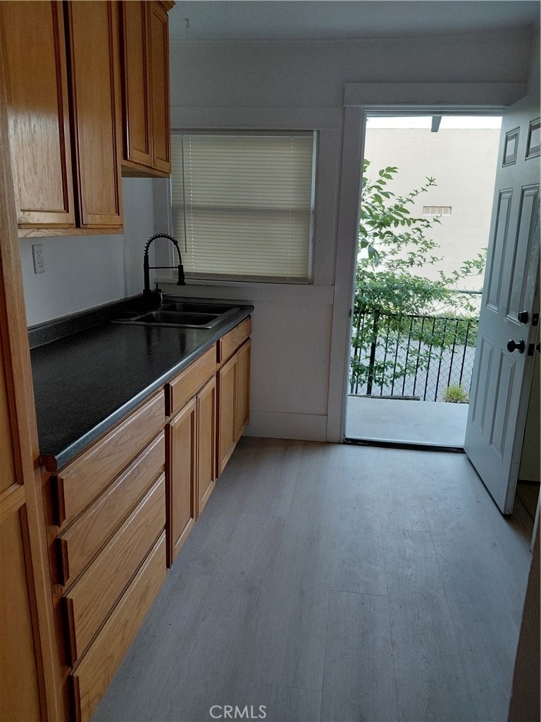 154 N 1st - Photo 5