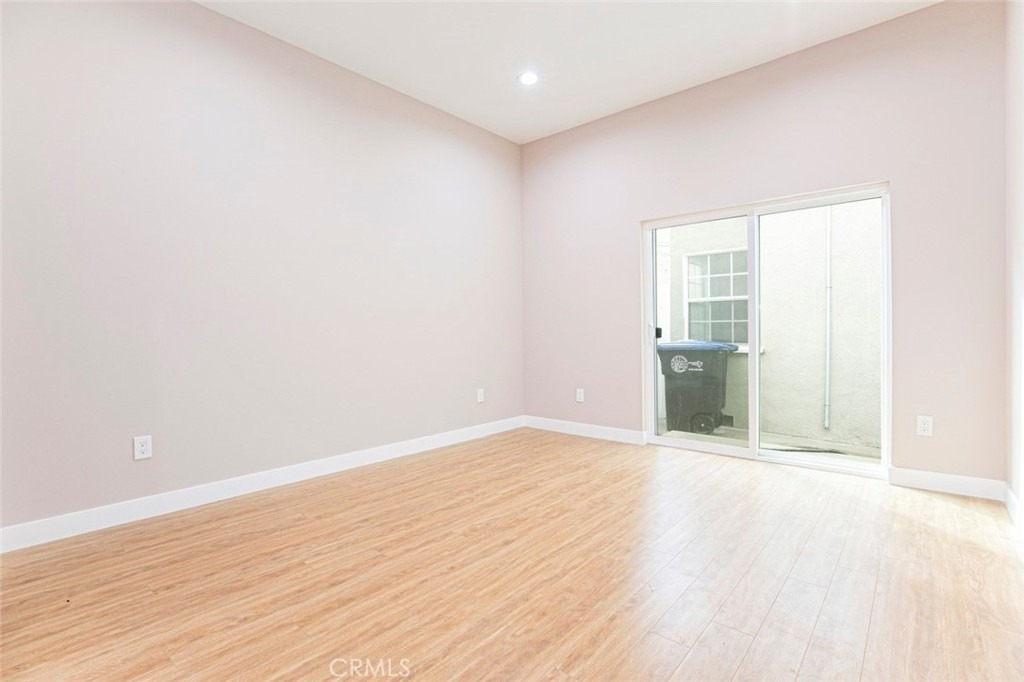 741 E Doran Street - Photo 13
