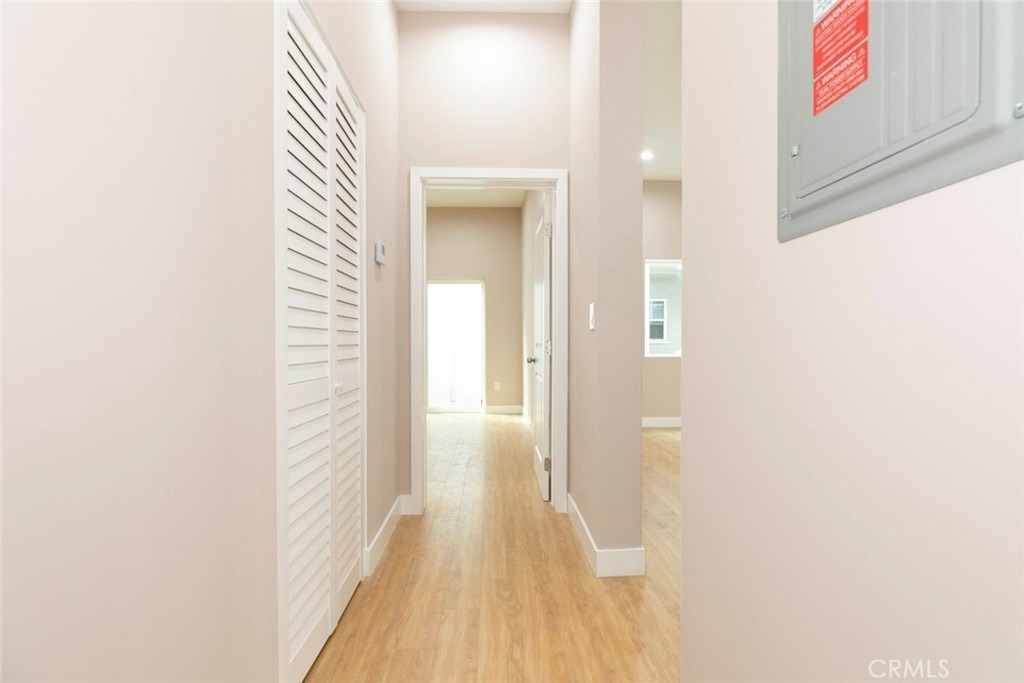 741 E Doran Street - Photo 8