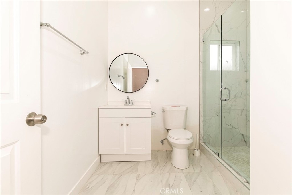 741 E Doran Street - Photo 9