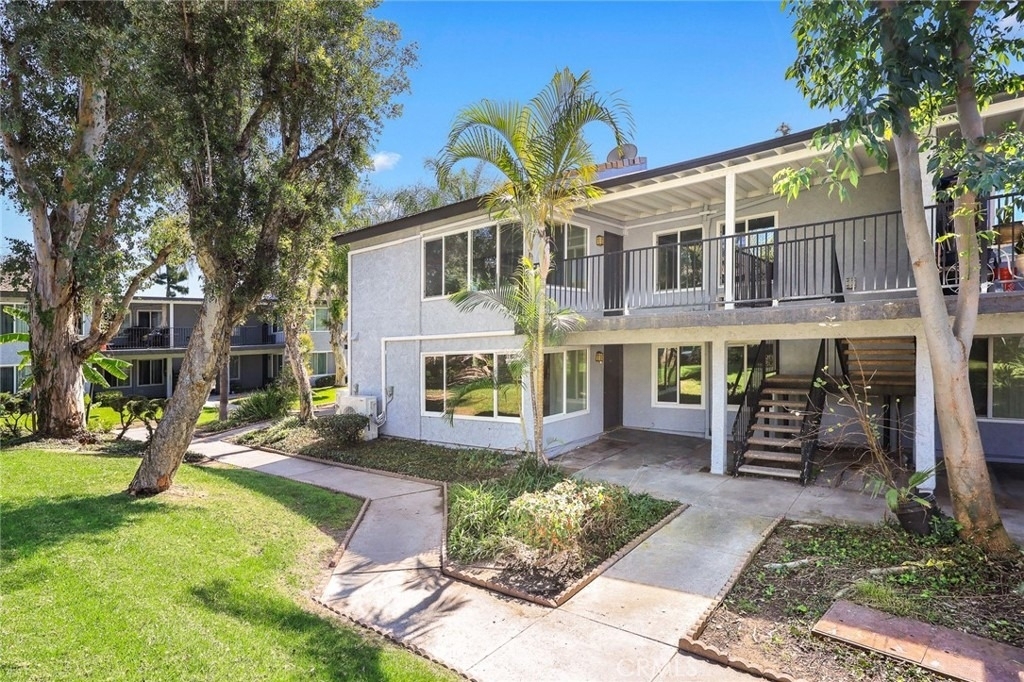 2601 Valley Blvd - Photo 0