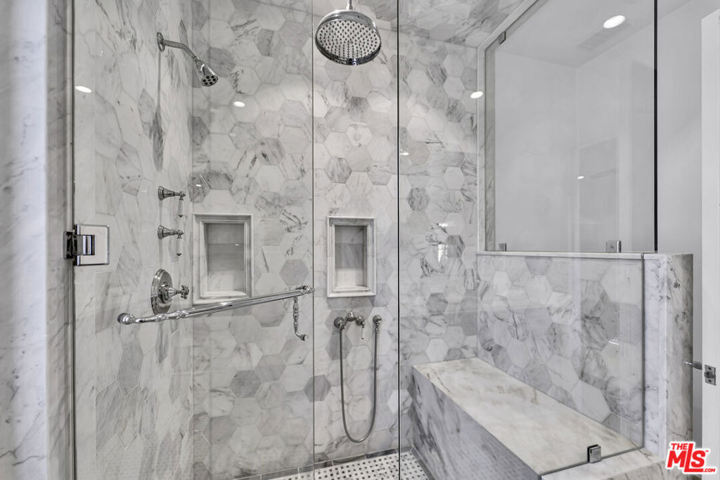 1203 Park Way - Photo 9