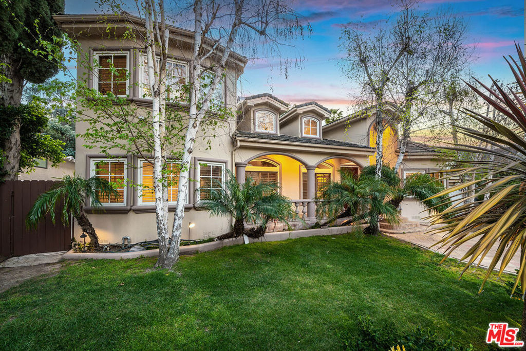 4063 Benedict Canyon Drive - Photo 1