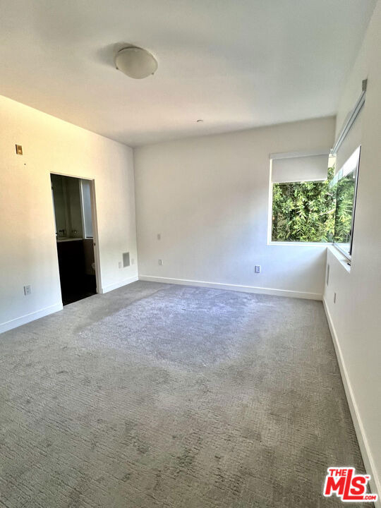 1200 N Sweetzer Avenue - Photo 10