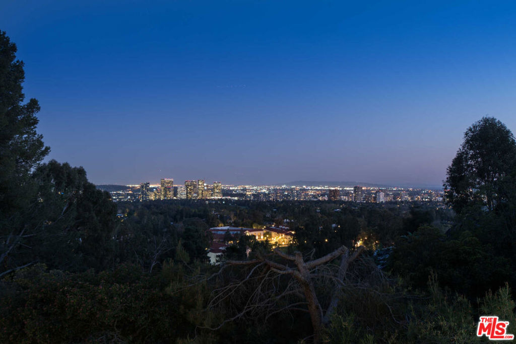 1250 Angelo Drive - Photo 15