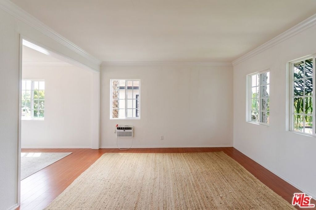1708 S Crescent Heights Boulevard - Photo 4