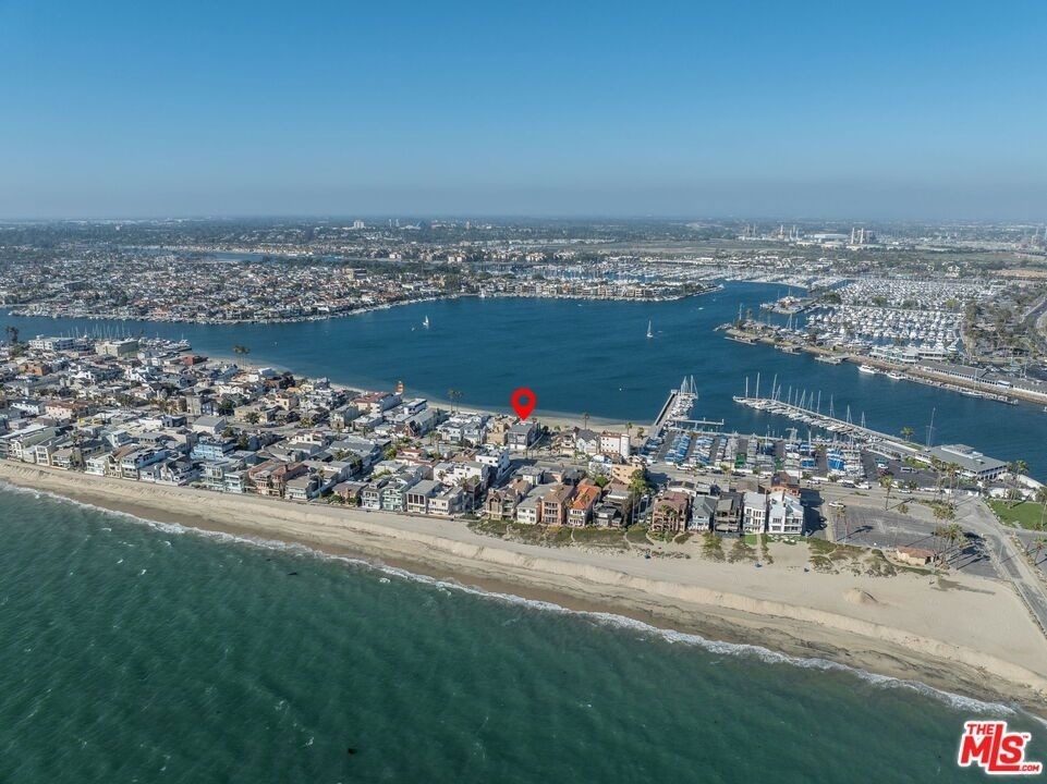 6821 E Ocean Boulevard - Photo 1
