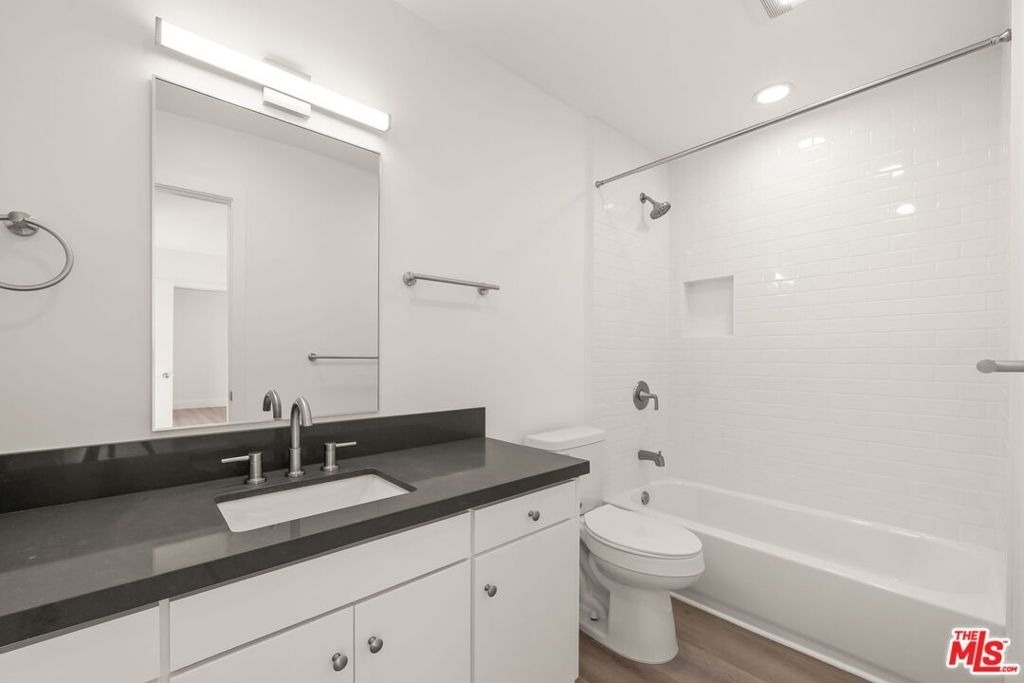 6821 E Ocean Boulevard - Photo 13