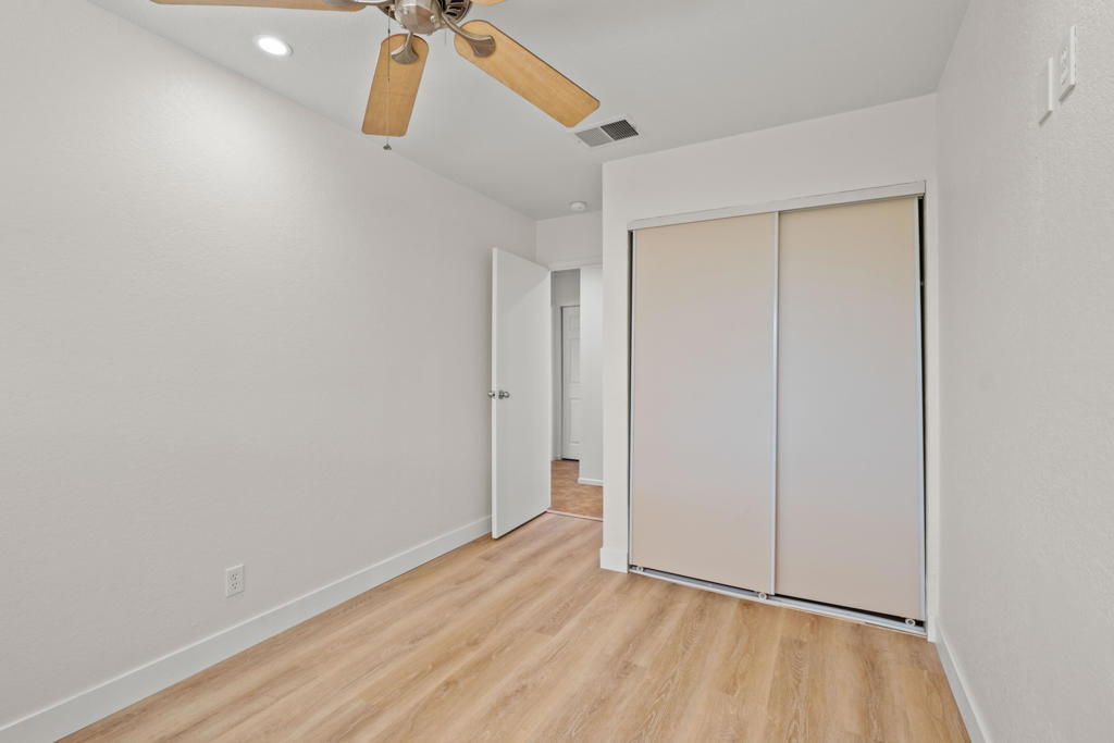 73425 San Nicholas Avenue - Photo 24