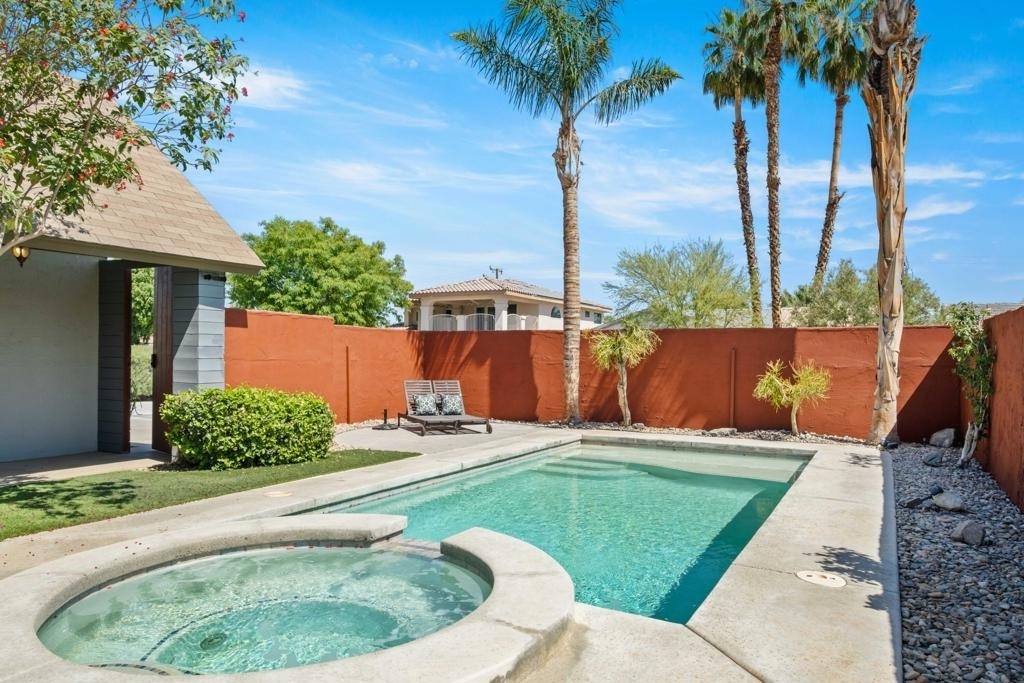 73425 San Nicholas Avenue - Photo 0