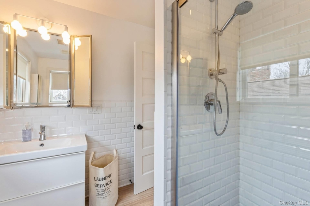 85 Camberly Road - Photo 10