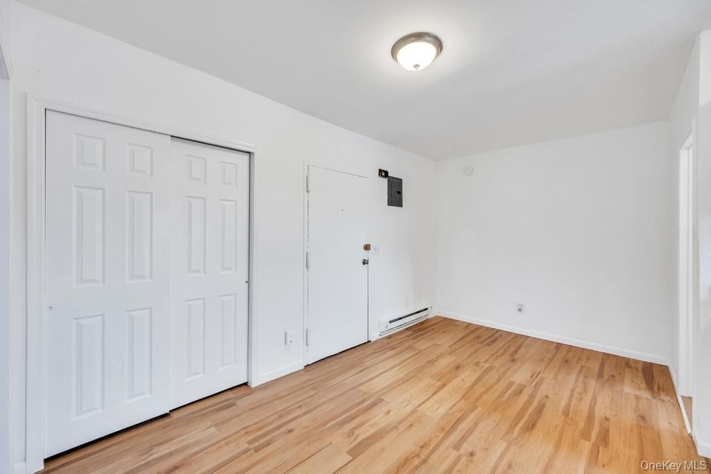 1550 Montauk Highway - Photo 7
