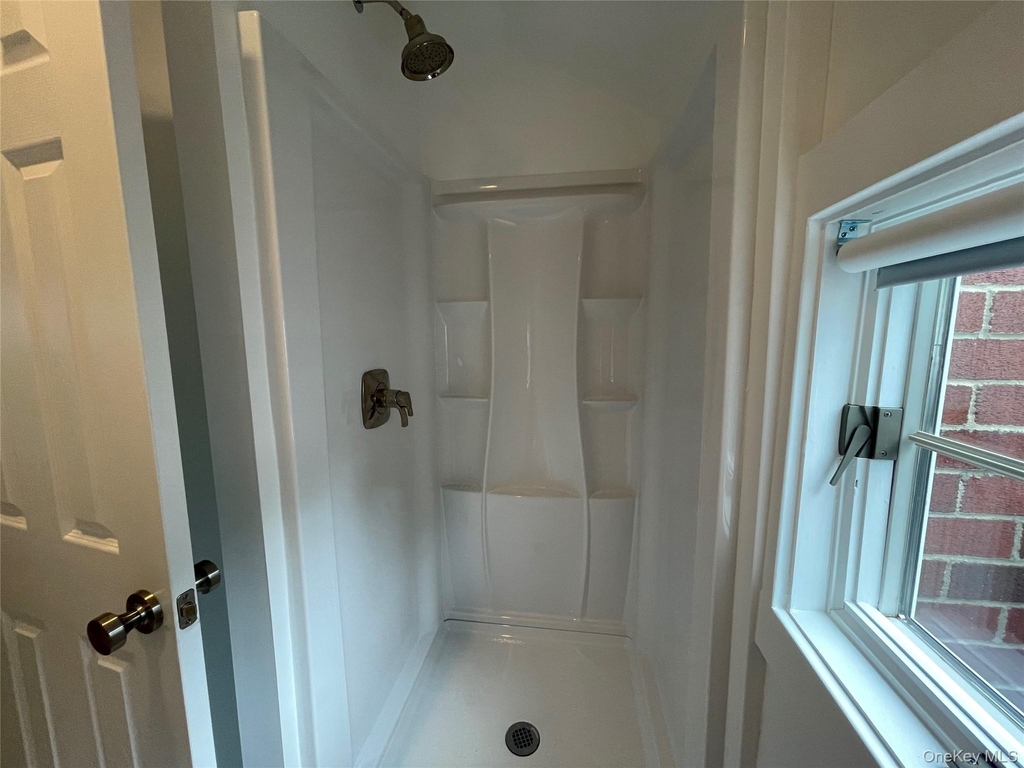 41 Chestnut Avenue - Photo 7