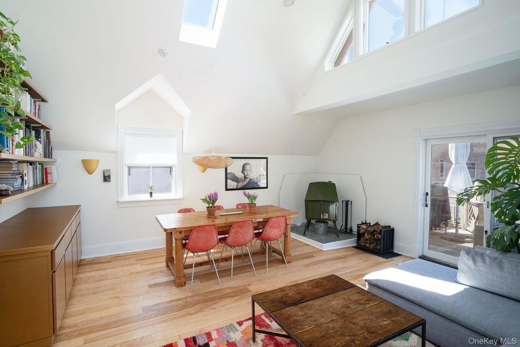 52 Jefferson Street - Photo 4
