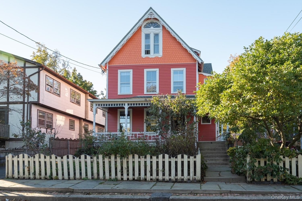 52 Jefferson Street - Photo 0