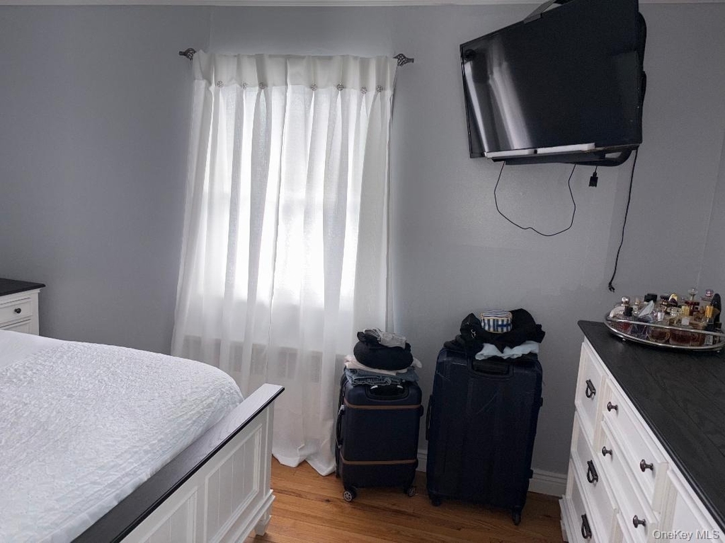 223 Audley Court S - Photo 4
